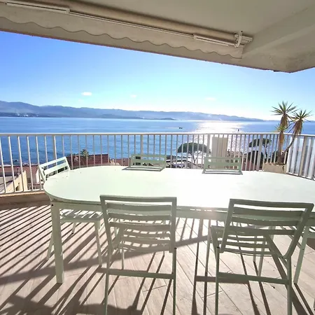 Beautiful T4 With A View Of The Gulf D'ajaccio * Ajaccio (Corsica)