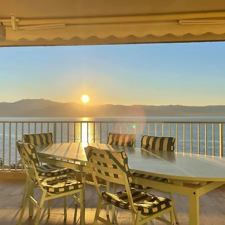 Beautiful T4 With A View Of The Gulf D'ajaccio 阿雅克肖